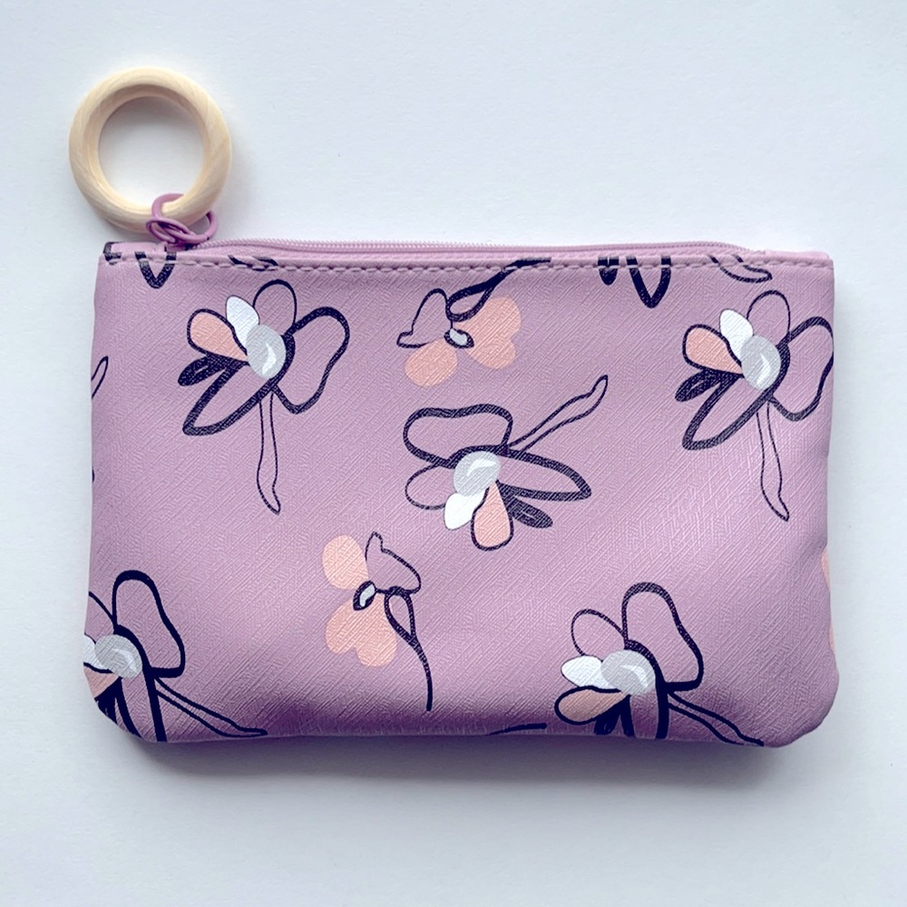 NWOT Makeup Bag Organizer case